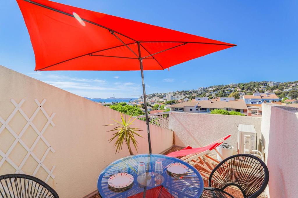 Fotografia z galérie ubytovania Studio avec terrasse vue mer et climatisation v destinácii Marseille