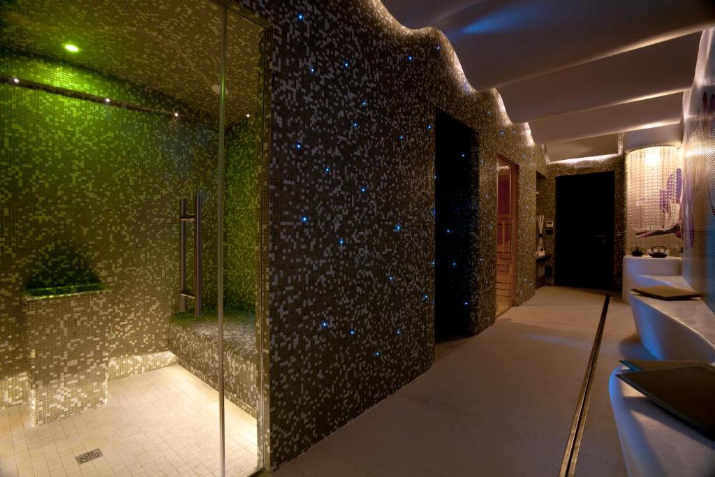 Ванная комната в LHP Hotel Santa Margherita Palace & SPA