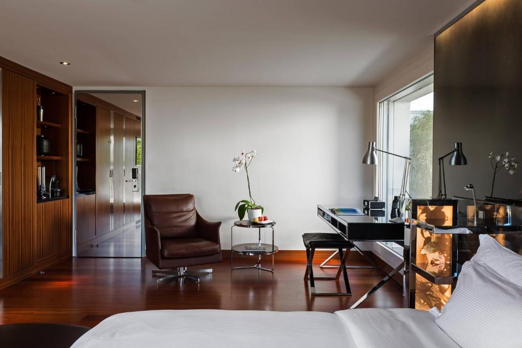 The Hotel Lucerne, Autograph Collection - Resim 21