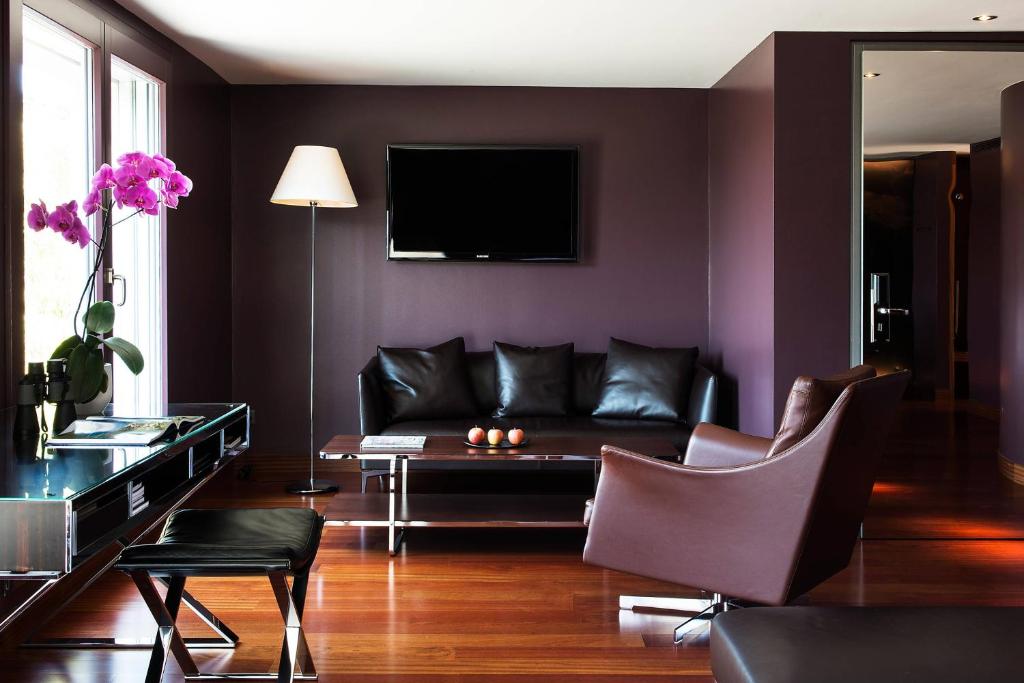 The Hotel Lucerne, Autograph Collection - Resim 25