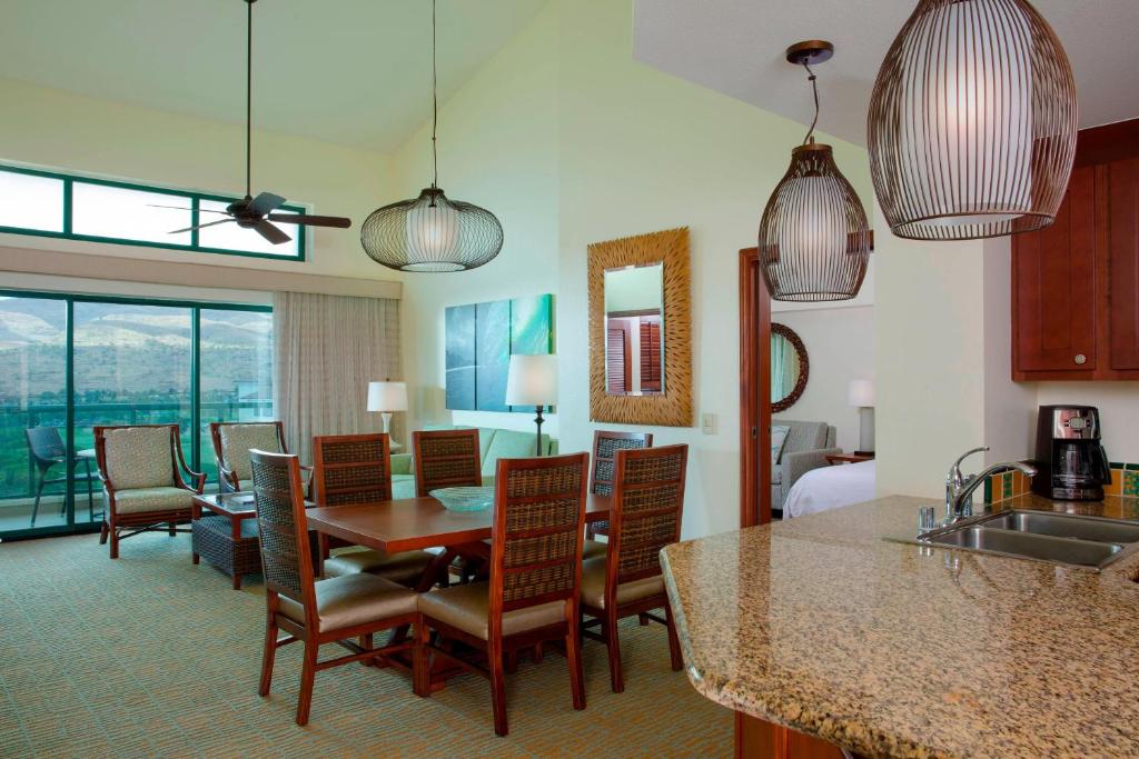 Marriott's Ko Olina Beach Club - Penthouse Villa De Una Habitación Con Sofá Cama Y Vista De Montaña