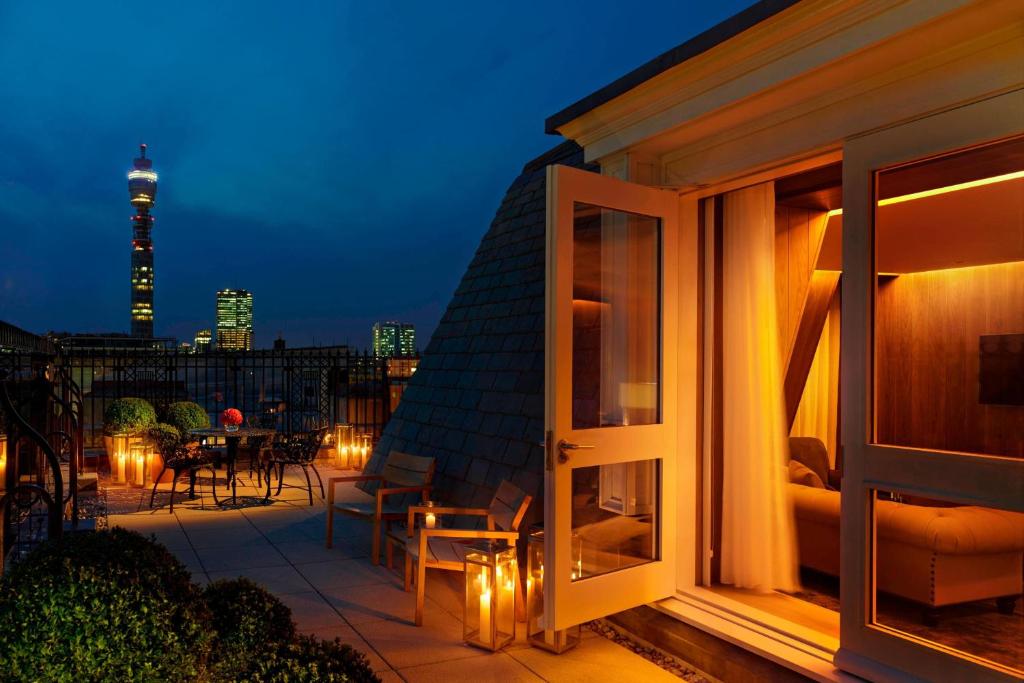 The London EDITION - 