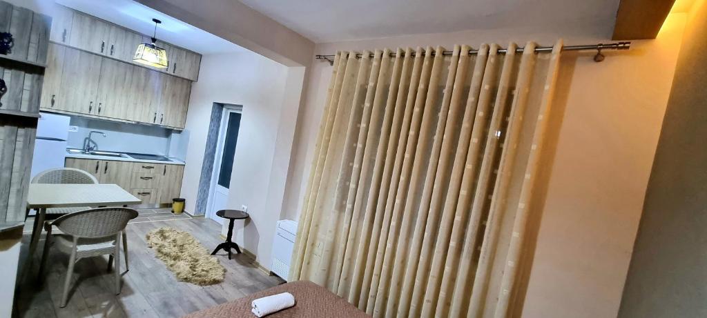 Delight Apartments Pogradec 301 - Image 5