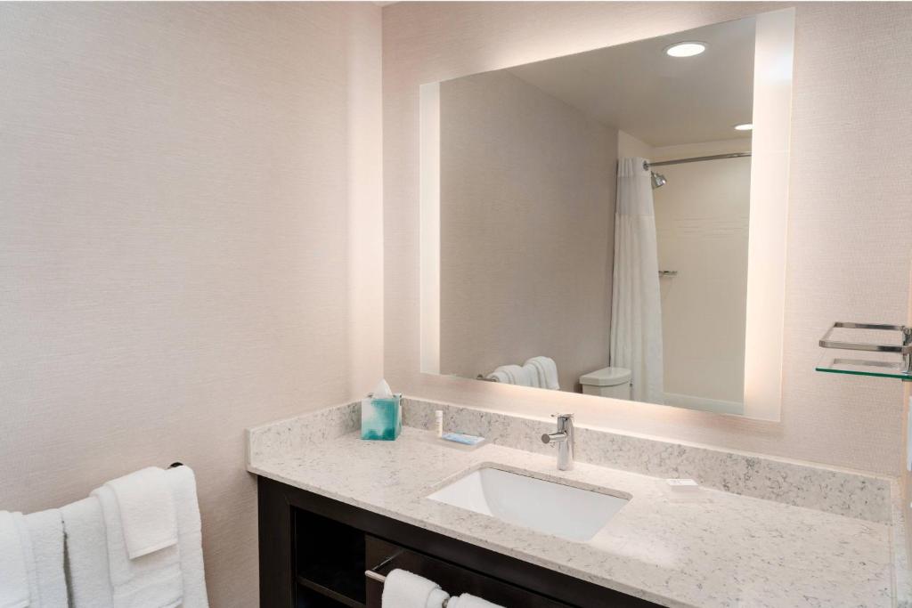 Residence Inn by Marriott Grand Rapids Downtown photo