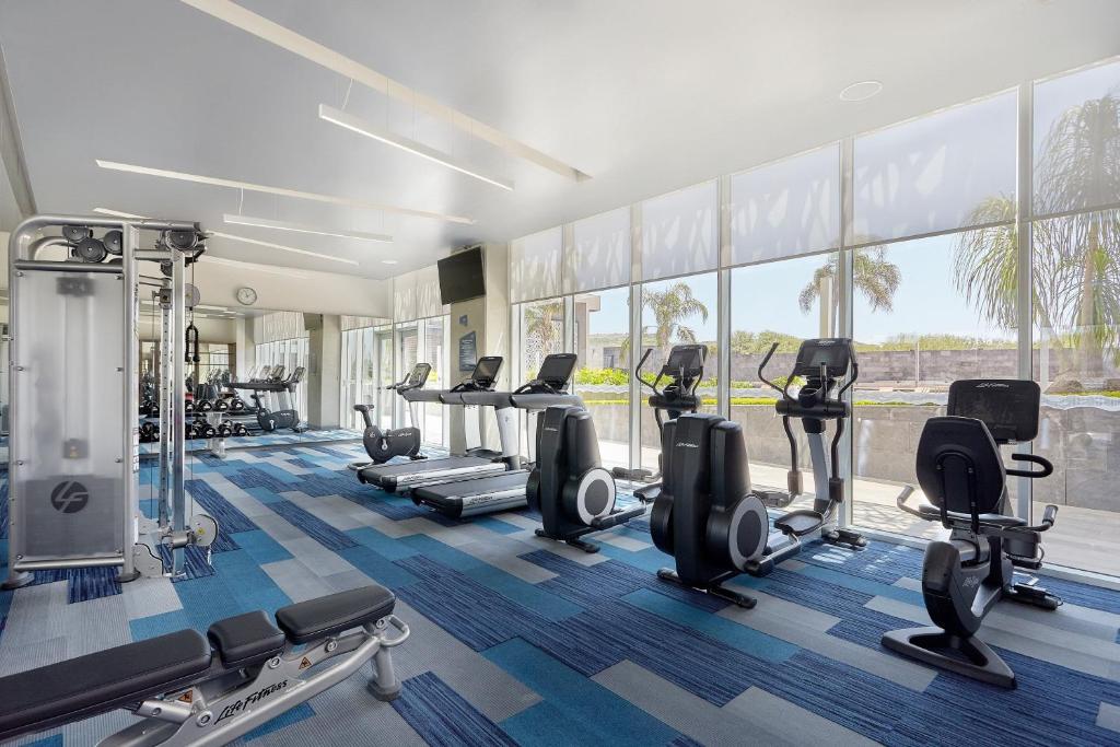 Fitness centrum a/nebo fitness zařízení v ubytování Aloft Queretaro