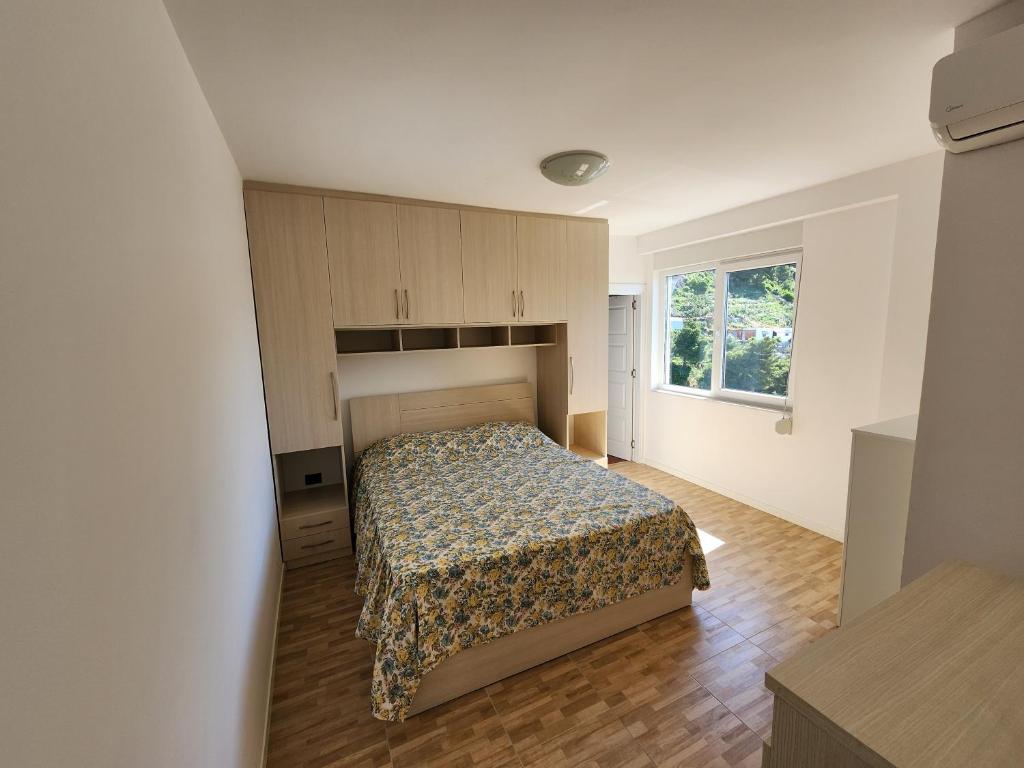 Apartments near the Sea in Shengjin - Image 2