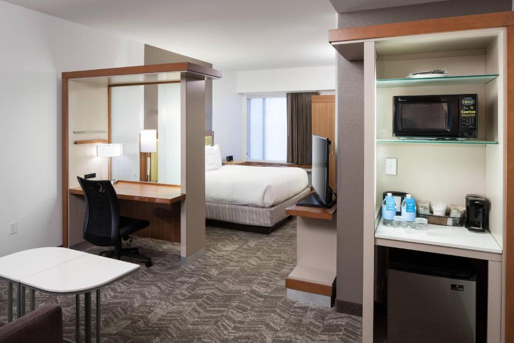 SpringHill Suites by Marriott Orlando at SeaWorld - 