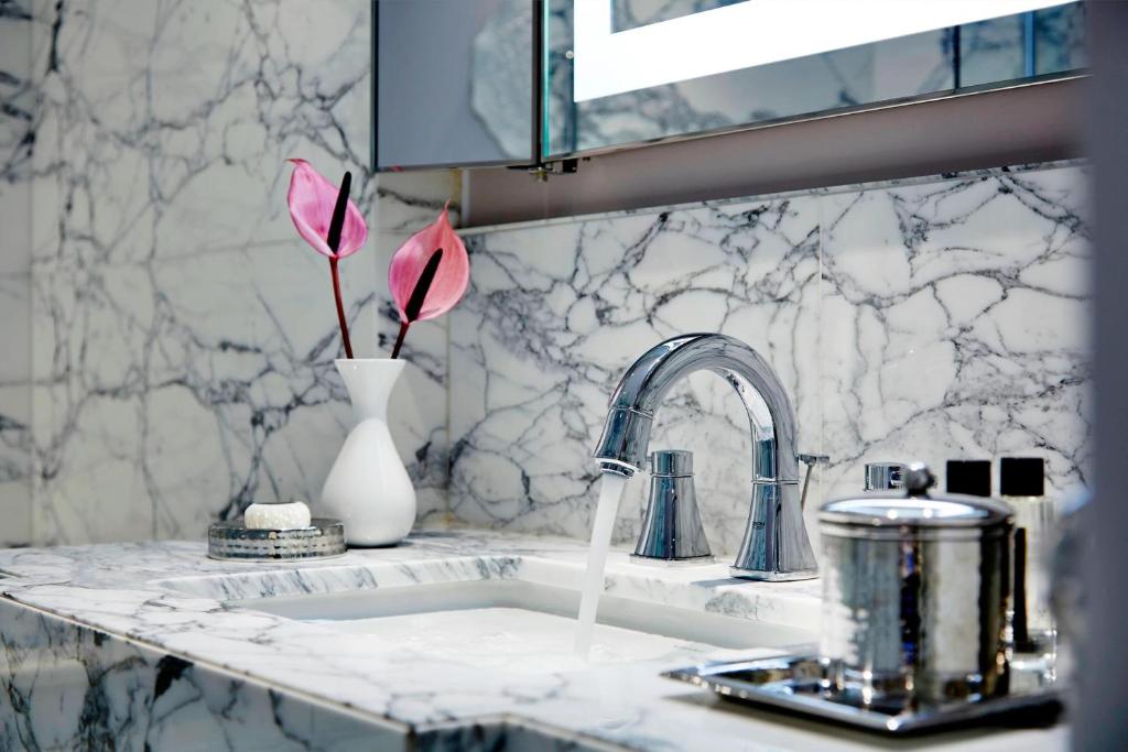 London Marriott Hotel Park Lane - Resim 30