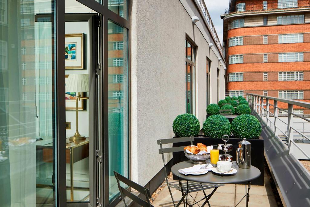 London Marriott Hotel Park Lane - Executive Room, Executive Lounge Access, Guest Room, 1 King