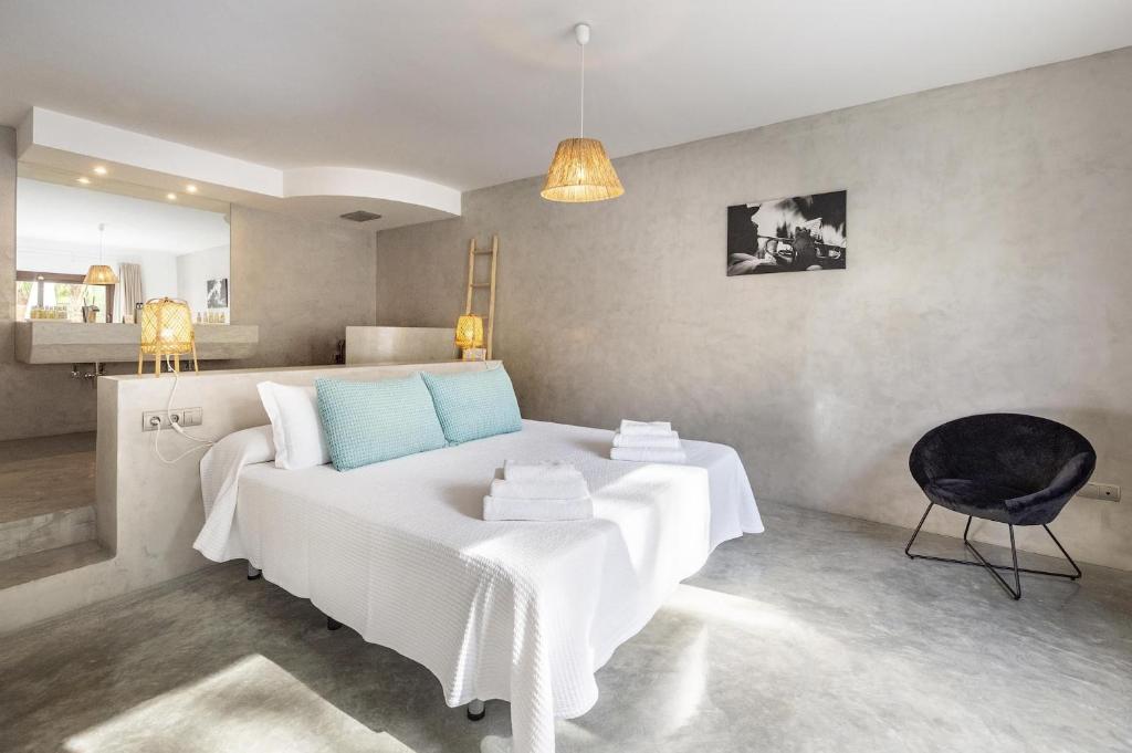 Buenavista Cala Salada, San Antonio – Updated 2023 Prices