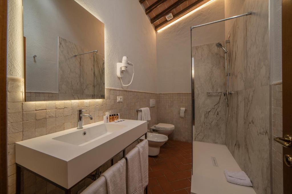 Koupelna v ubytování Borgo Le Noci Chianti Retreat & Pool