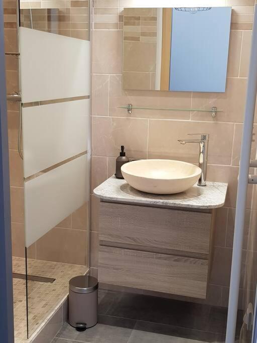 Kúpeľňa v ubytovaní Les Embruns - Les plages - appartement 3eme étage