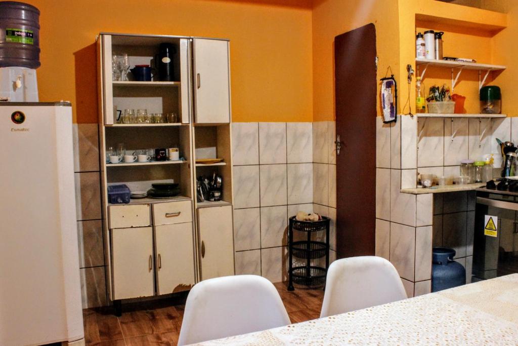 Kuchyň nebo kuchyňský kout v ubytování Buena Vibe Hostel