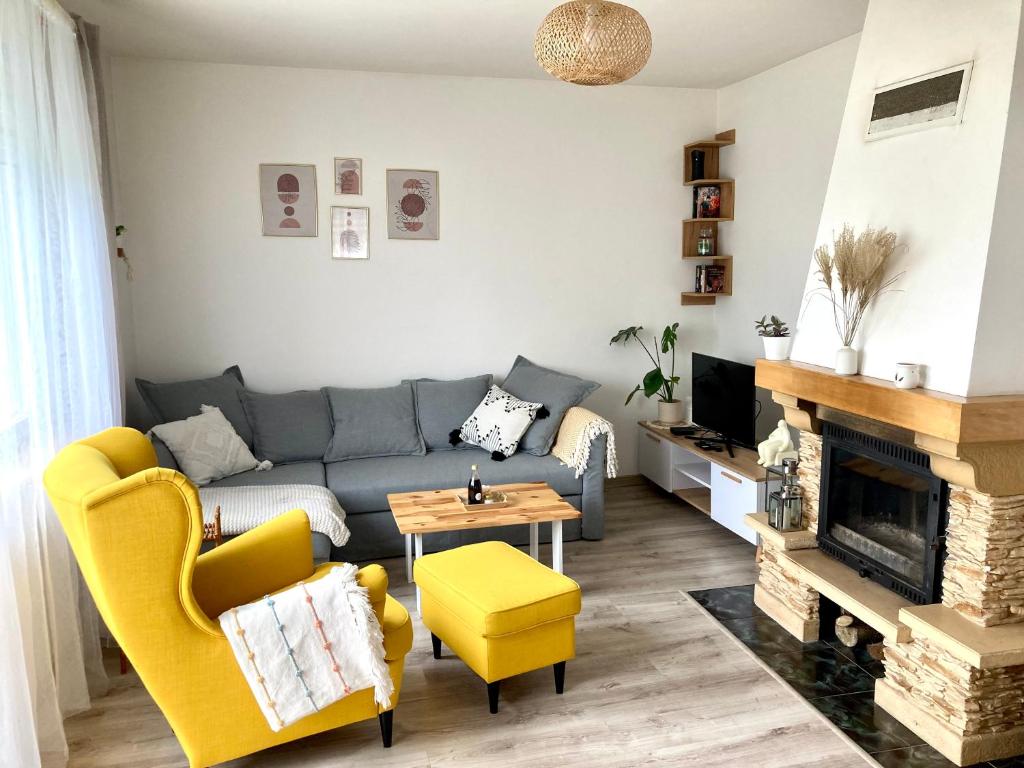 Siedlisko nad Starym Reskiem - Housity