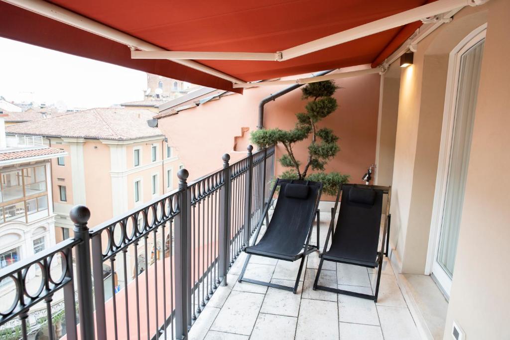 Palazzo Scappi Gardi Luxury Apartments - Ático