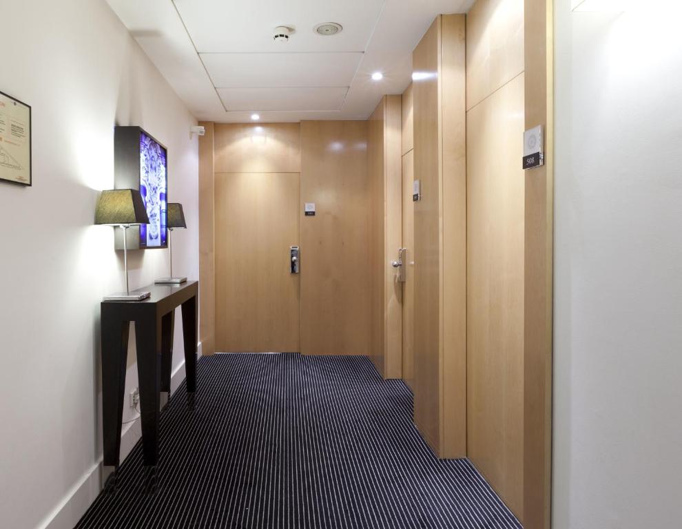 Quatro Puerta del Sol - Resim 19