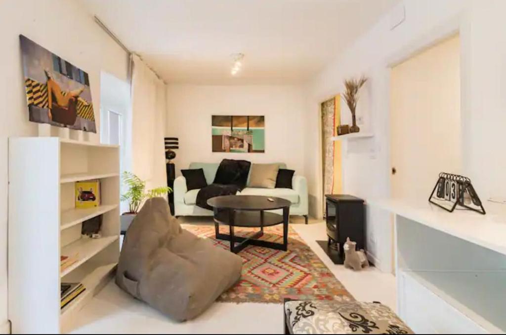 CENTRAL MONKEY APARTMENT Grupo RH Santander, Santander (precios