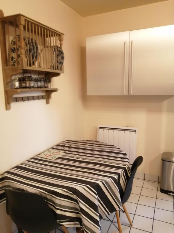 Kuchyňa alebo kuchynka v ubytovaní Coeur d'Auvergne
