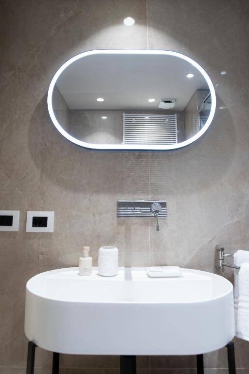 Palazzo Scappi Gardi Luxury Apartments - Suite Deluxe Con Cama Extragrande