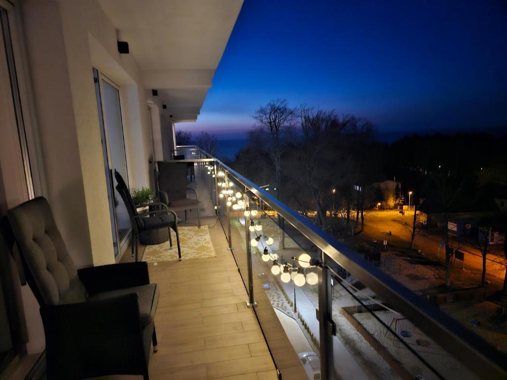 A balcony or terrace at Apartamenty hotelowe w Jarosławcu