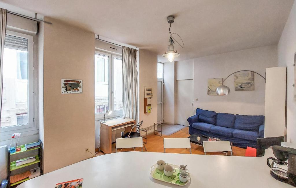 Fotografia z galérie ubytovania 1 Bedroom Lovely Apartment In Saint-Etienne v destinácii Saint-Étienne