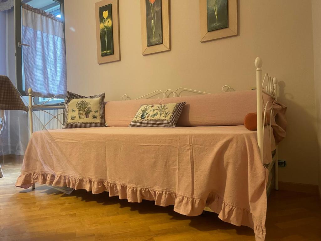 Postel nebo postele na pokoji v ubytování La lavanda di Poppi-mini appartamento