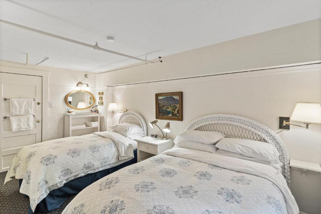 Golden Gate Hotel - Quarto Quadruplo Com Banheiro Compartilhado