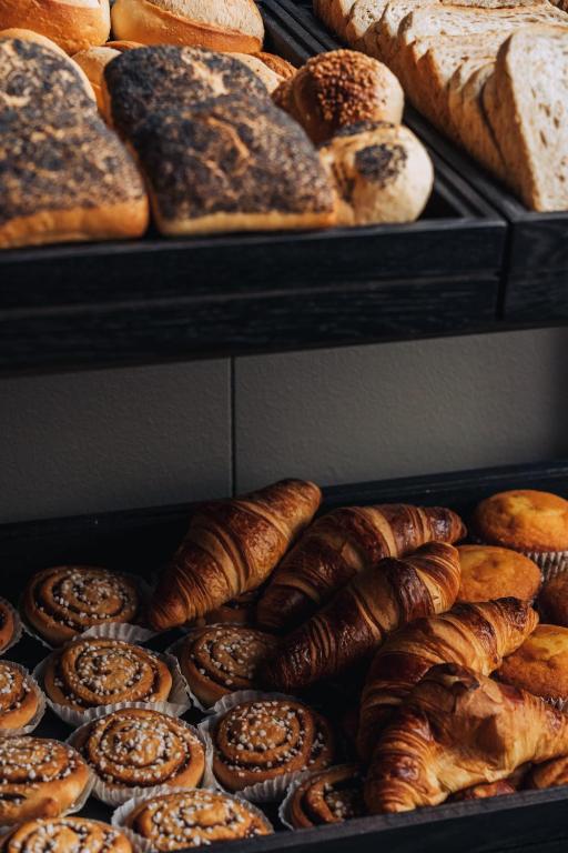 Brim Hotel - Resim 5