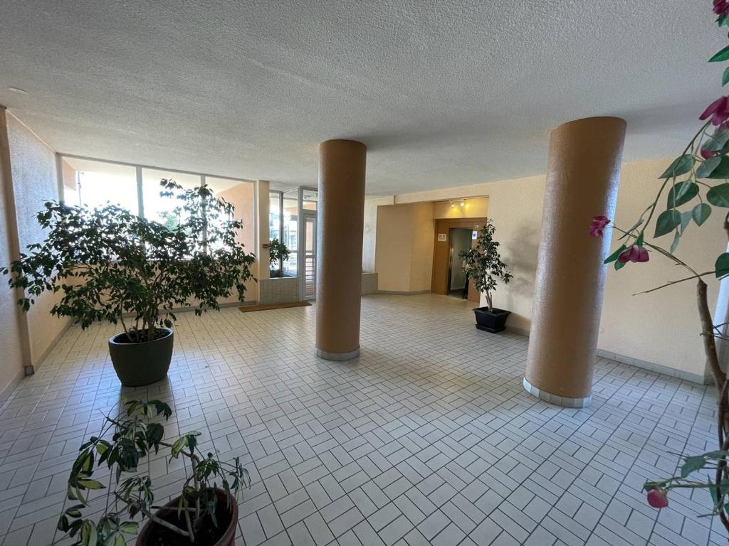 Zdjęcie z galerii obiektu Studio climatisé avec vue sur port à Saint-Cyprien, 2 couchages, proche plage, parking sécurisé - FR-1-106-97 w mieście Saint-Cyprien