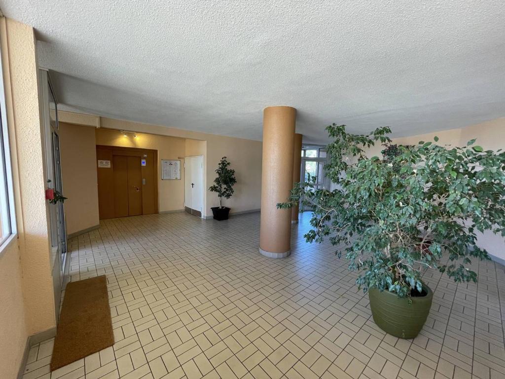 Zdjęcie z galerii obiektu Studio climatisé avec vue sur port à Saint-Cyprien, 2 couchages, proche plage, parking sécurisé - FR-1-106-97 w mieście Saint-Cyprien