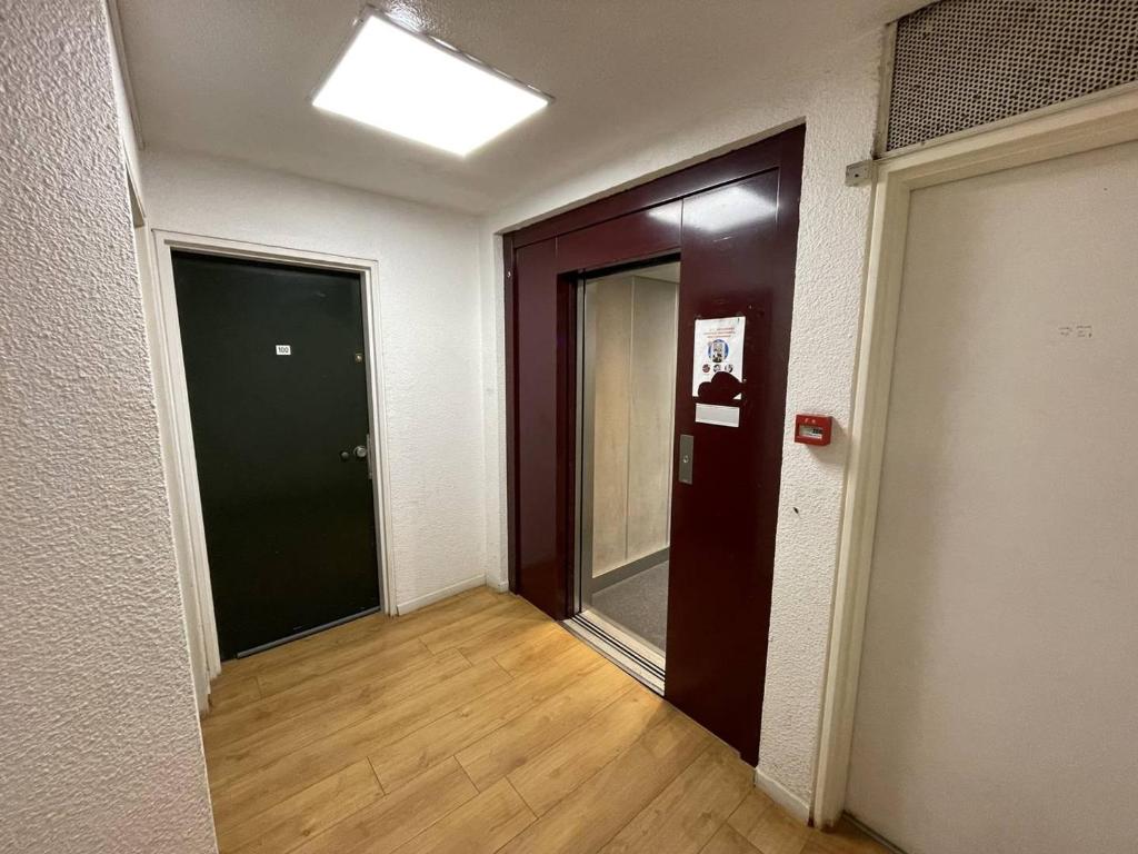 Zdjęcie z galerii obiektu Studio climatisé avec vue sur port à Saint-Cyprien, 2 couchages, proche plage, parking sécurisé - FR-1-106-97 w mieście Saint-Cyprien