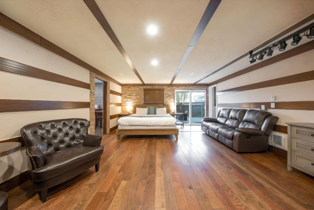Wanderlust Inn - Two-Bedroom Apartment
