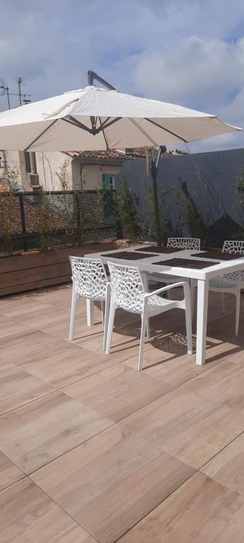 Balkón alebo terasa v ubytovaní Studio avec Terrasse