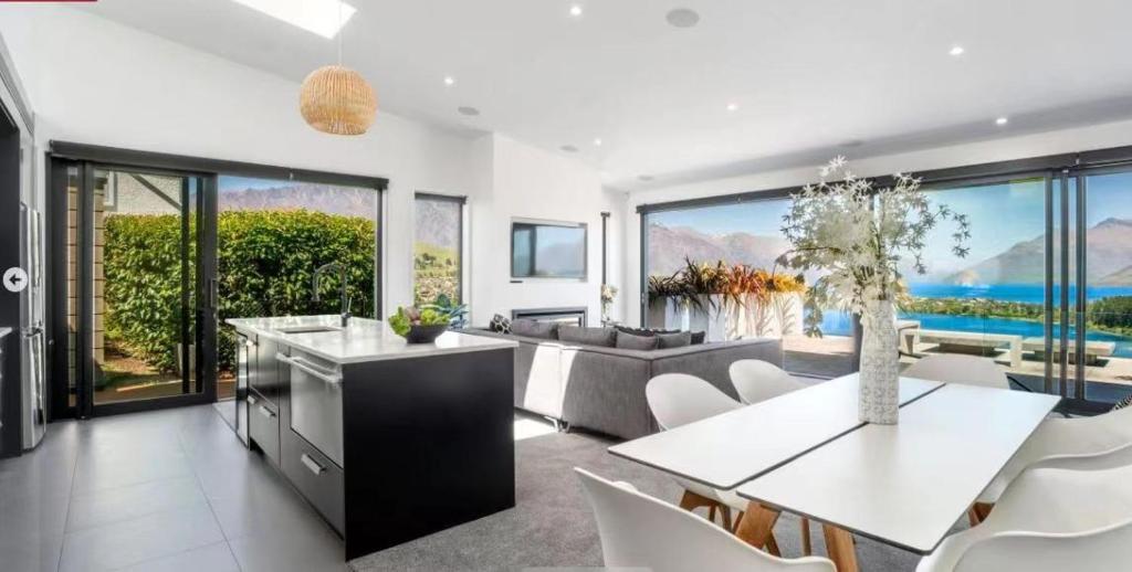 Naturlandskabet i nærheden af feriehuset