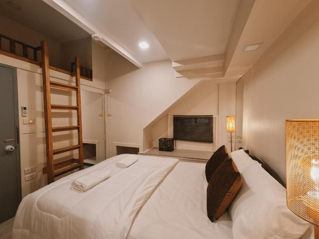 Suraya Bangkok - Resim 32