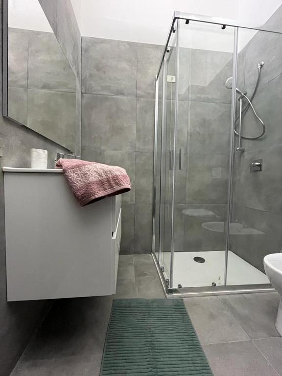 Koupelna v ubytování Appartamento Timeless con piscina e tennis
