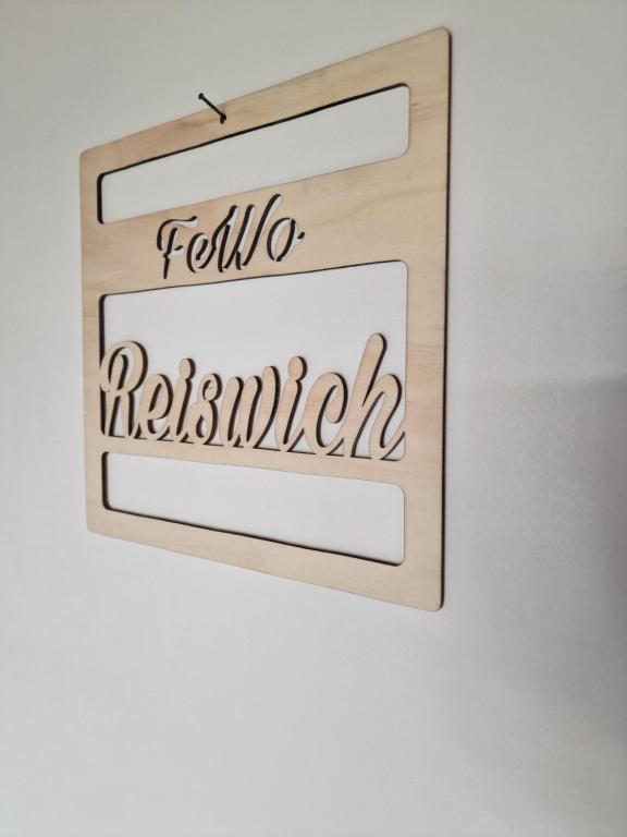 a sign with the words folino restaurant on a wall at FeWo Reiswich in Cochem