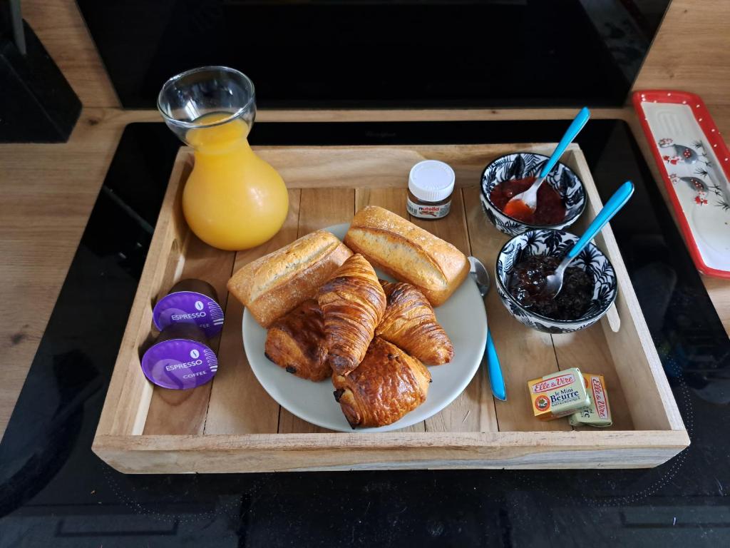 Jedlo v horskej chate alebo blízkom okolí