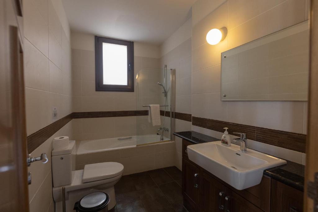 Koupelna v ubytování Sparta Luxury Villa