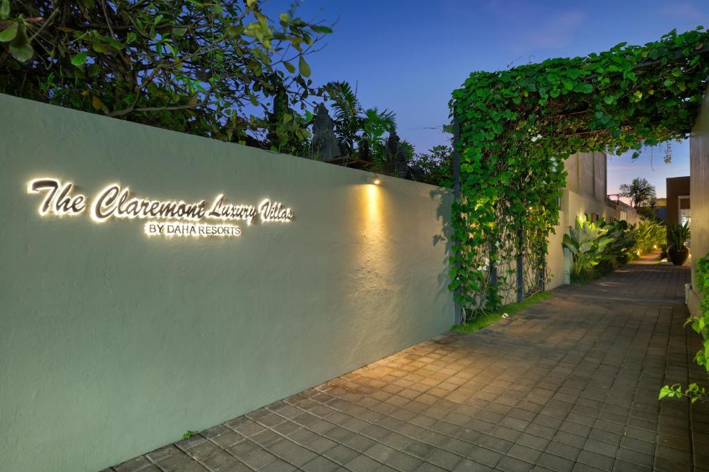 The Claremont Luxury Villas - 19