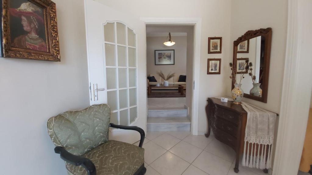 Vintage Central House - 19