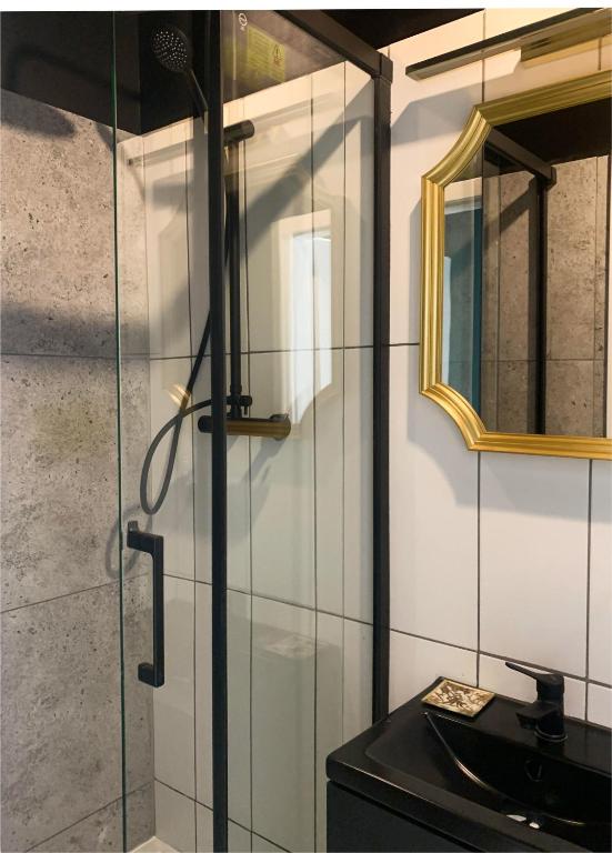 Apartamenty Piotrkowska 28 by Good Time - Resim 8