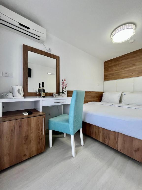 Postel nebo postele na pokoji v ubytování Hotel Villa Garden Ulcinj-Ulqin