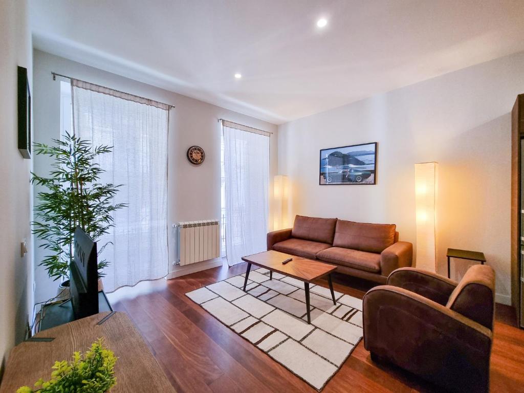 Posedenie v ubytovaní San Bartolome Bay - Iberorent Apartments