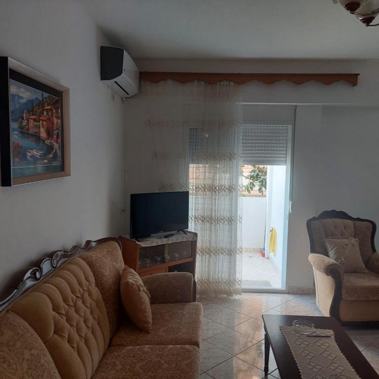 Klodian Apartment - Image 5