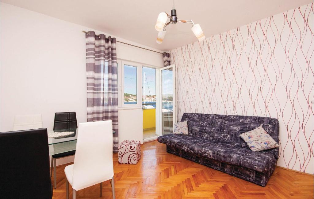 Posezení v ubytování Apartment Sibenik With Sea View Xii