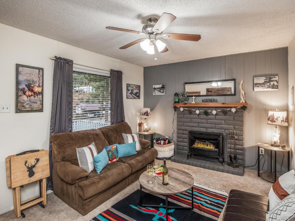 The Elk Meadow Cozy Cabin, Ruidoso (updated prices 2024)