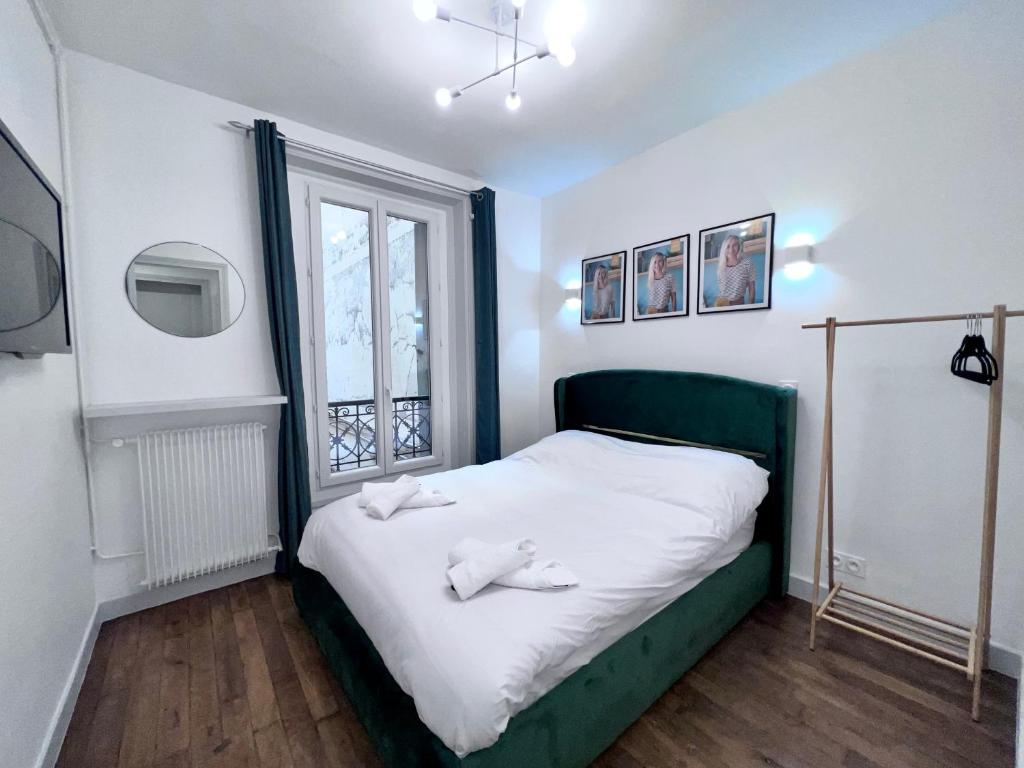 Fotografia z galérie ubytovania Paris 18 - 6P - 2BR - Appartement cosy moderne équipé v Paríži