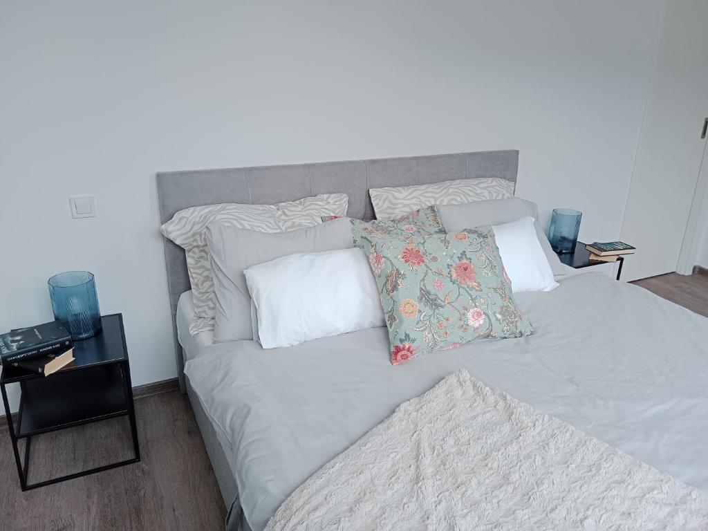 Postel nebo postele na pokoji v ubytování J&Z apartmán