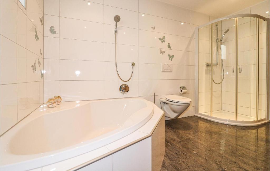 Koupelna v ubytování Ferienwohnung Mit Gartenzaun